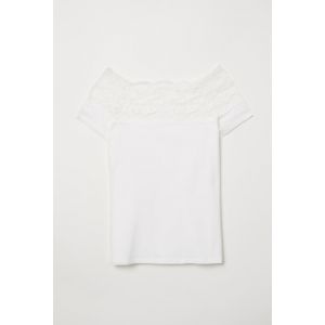 Top cu dantela