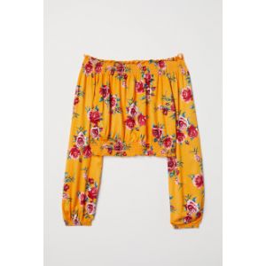 Bluza cu umerii goi