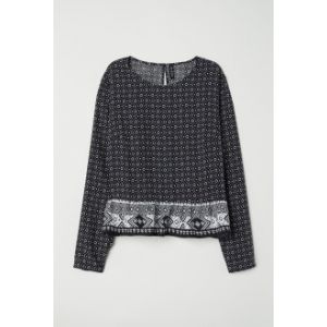 Bluza cu volan la baza