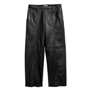 Pantaloni largi