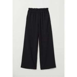 Pantaloni largi