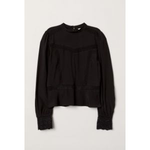 Bluza cu dantela