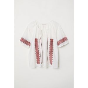 Bluza cu broderie