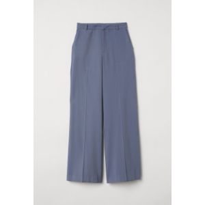 Pantaloni largi