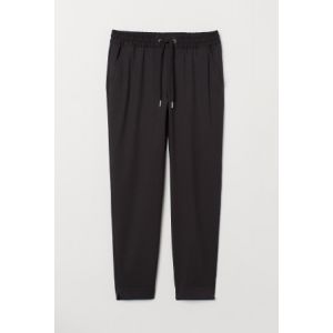 Pantaloni tip jogging
