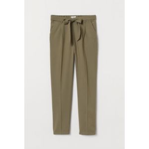 Pantaloni cu cordon