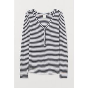 Bluza cu decolteu in V