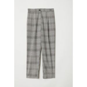 Pantaloni largi