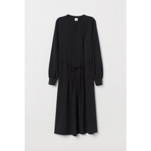Rochie din tesatura crep