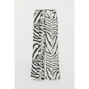 Pantaloni cu motive