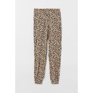Pantaloni cu elastic in talie