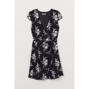 Rochie din tesatura crep