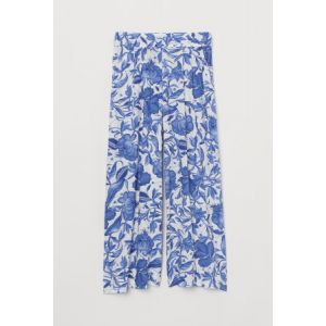 Pantaloni cu elastic in talie