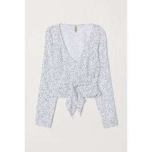 Bluza petrecuta in V