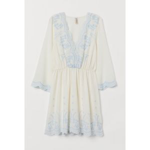 Rochie cu broderie