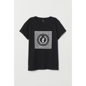 Tricou