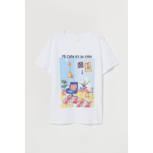 Tricou