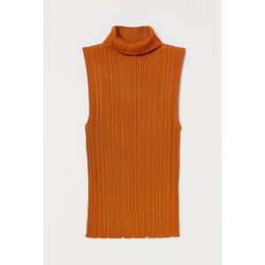Bluza reiata cu guler rulat