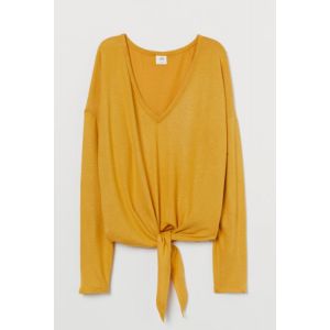 Bluza cu nod la baza