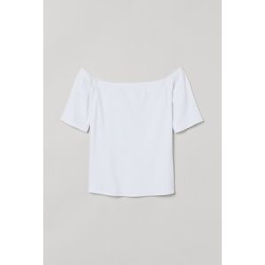 Bluza reiata cu umerii goi