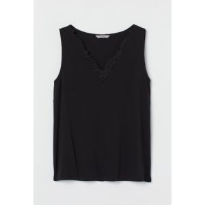 Bluza in V cu dantela