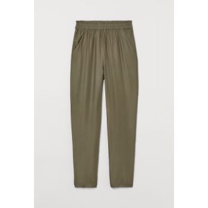 Pantaloni cu elastic in talie