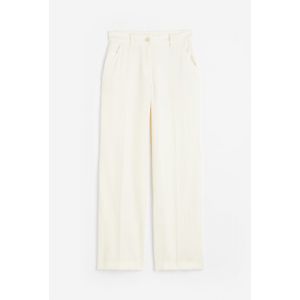 Pantaloni drepti