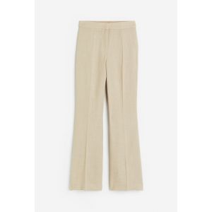 Pantaloni eleganti evazati