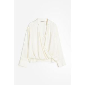 Bluza petrecuta din satin