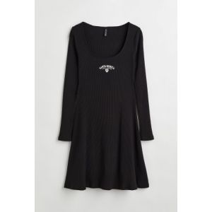 Rochie de jerseu reiata