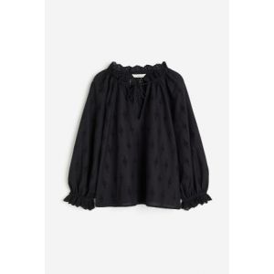 Bluza cu broderie englezeasca