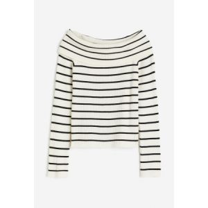 Bluza tricotata reiat cu umerii goi