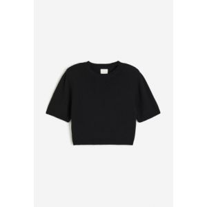 Bluza tricotata cu pernite la umeri