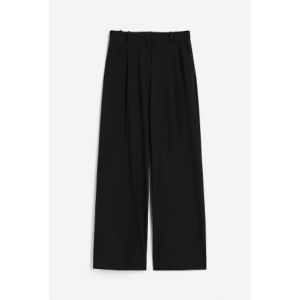 Pantaloni largi