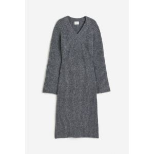 Rochie tricotata reiat