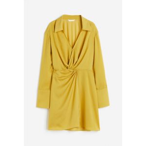 Rochie-camasa cu detaliu rasucit