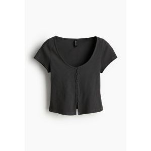 Bluza reiata cu nasturi in fata