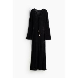 Rochie tricotata ajurat cu margele