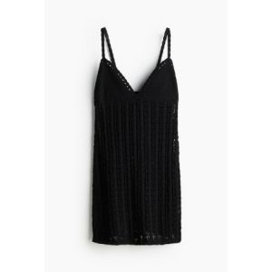 Rochie tricotata cu aspect crosetat
