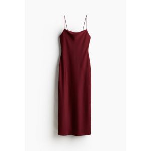 Rochie de satin cu spatele gol