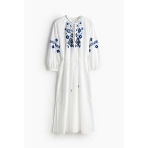 Rochie brodata