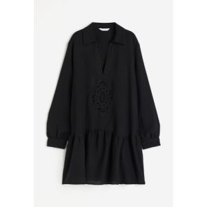 Rochie cu dantela