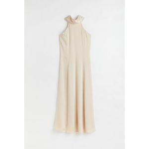 Rochie de satin pentru domnisoara de onoare