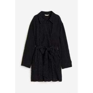 Rochie petrecuta din tesatura texturata