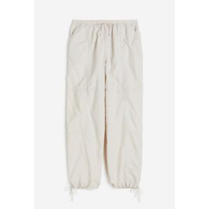 Pantaloni tip parachute din nailon