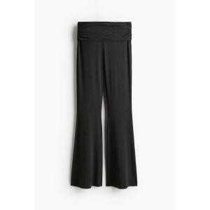Pantaloni tip yoga incretiti