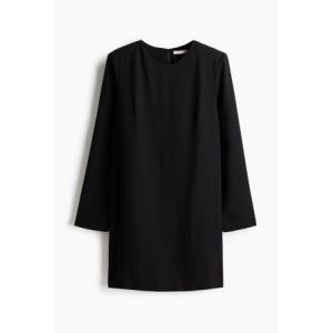 Rochie cu pernite la umeri