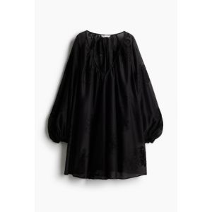 Rochie brodata