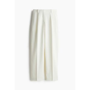 Pantaloni eleganti conici