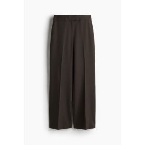 Pantaloni evazati